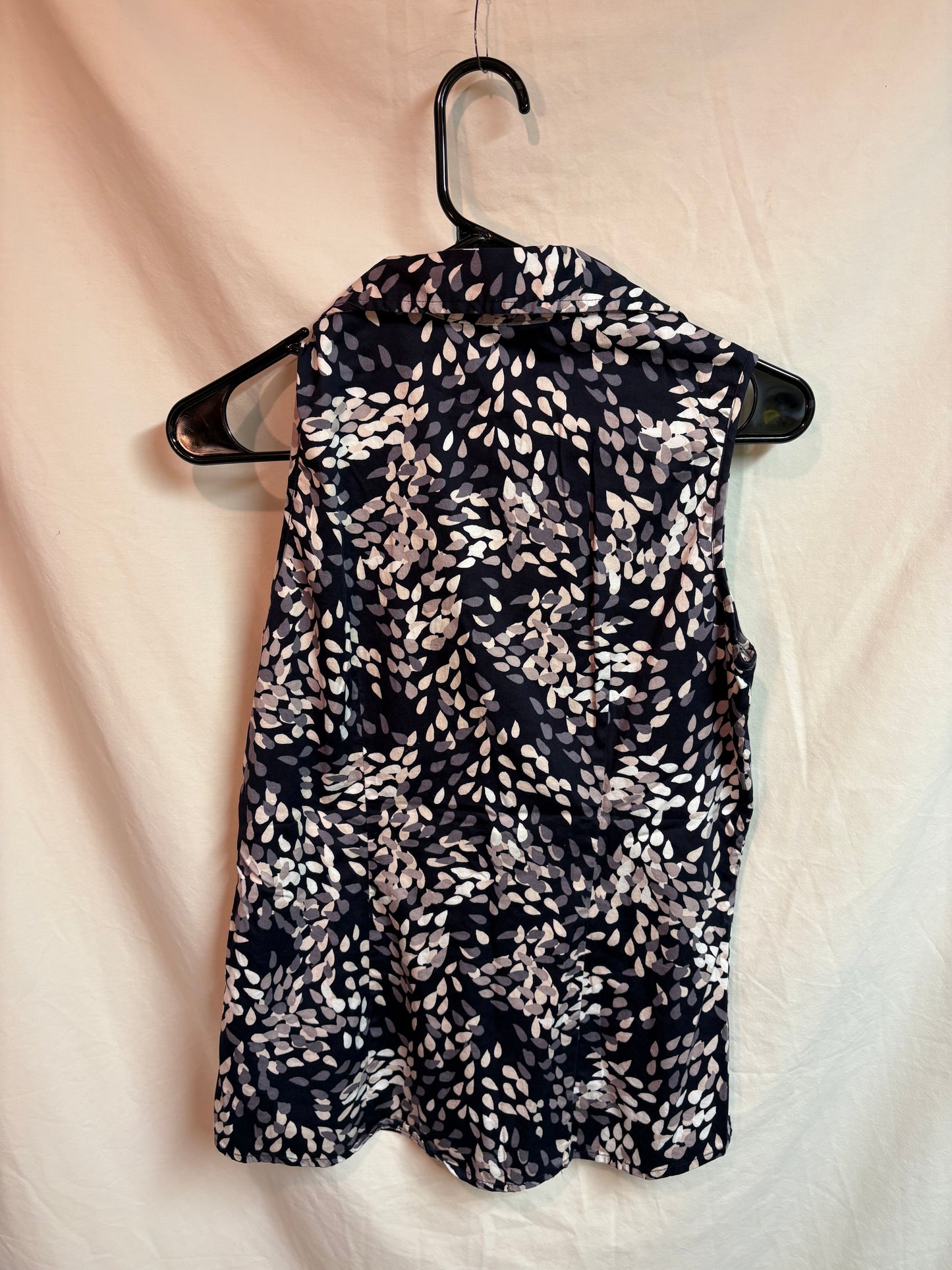 Banana Republic Sleeveless Shirt