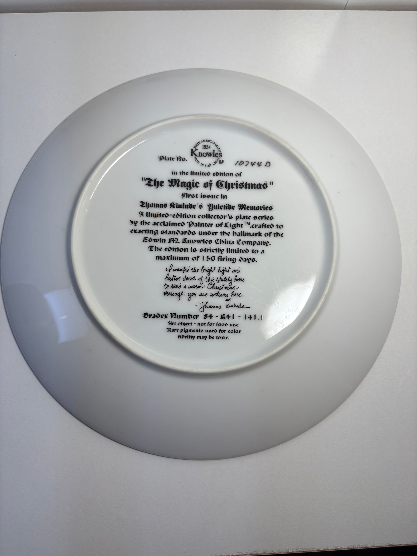 "The Magic of Christmas" Thomas Kinkade Collector Plate