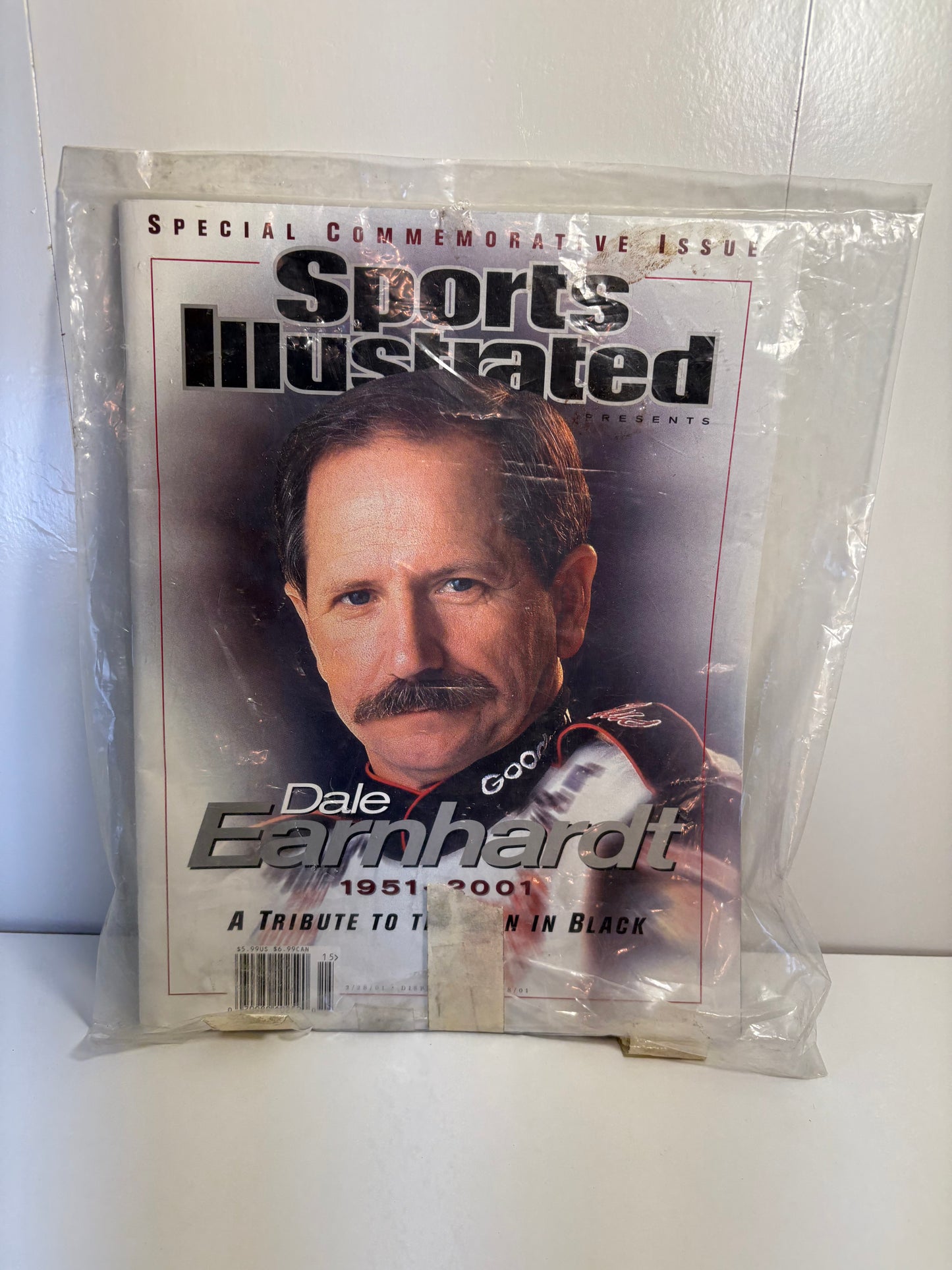 Sports Illustrated Dale Earnhardt Commemorative Issue