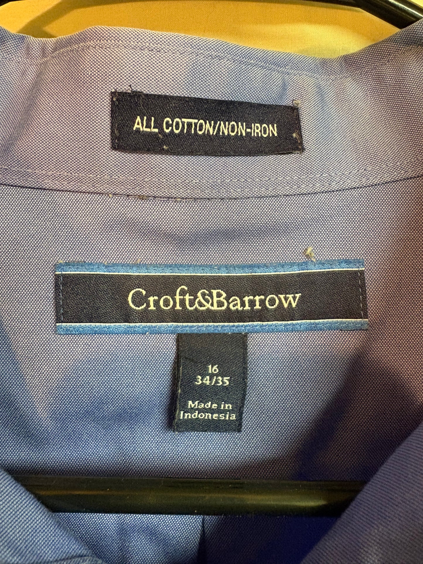 Croft & Barrow Button Up Shirt