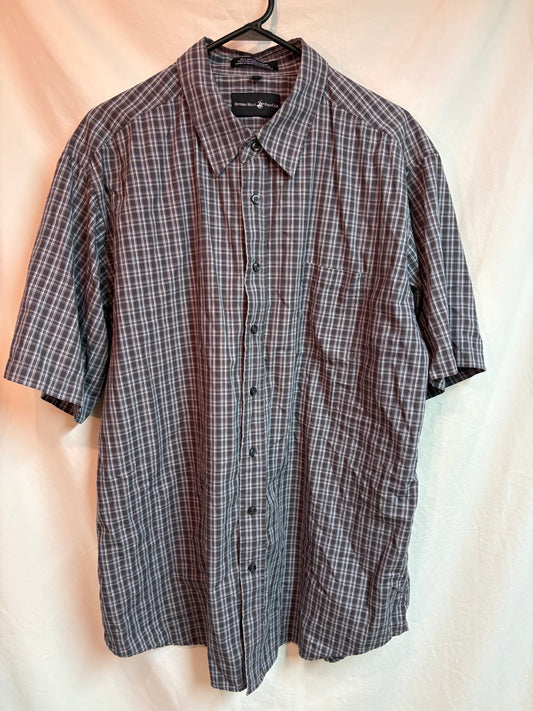 Men's Beverly Hills Polo Club Short Sleeve Button Down Shirt