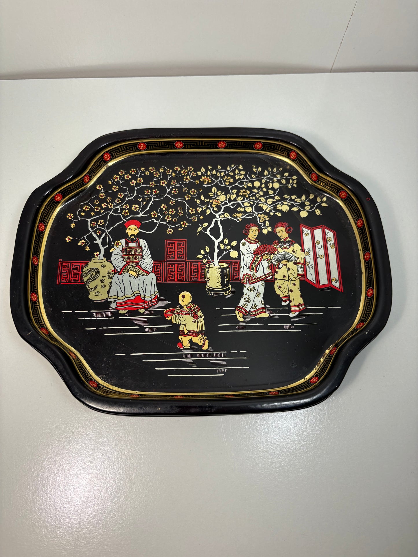 Lot of 4 Vintage Chinoiserie Garden Scene Black and Gold Metal Tole Tray