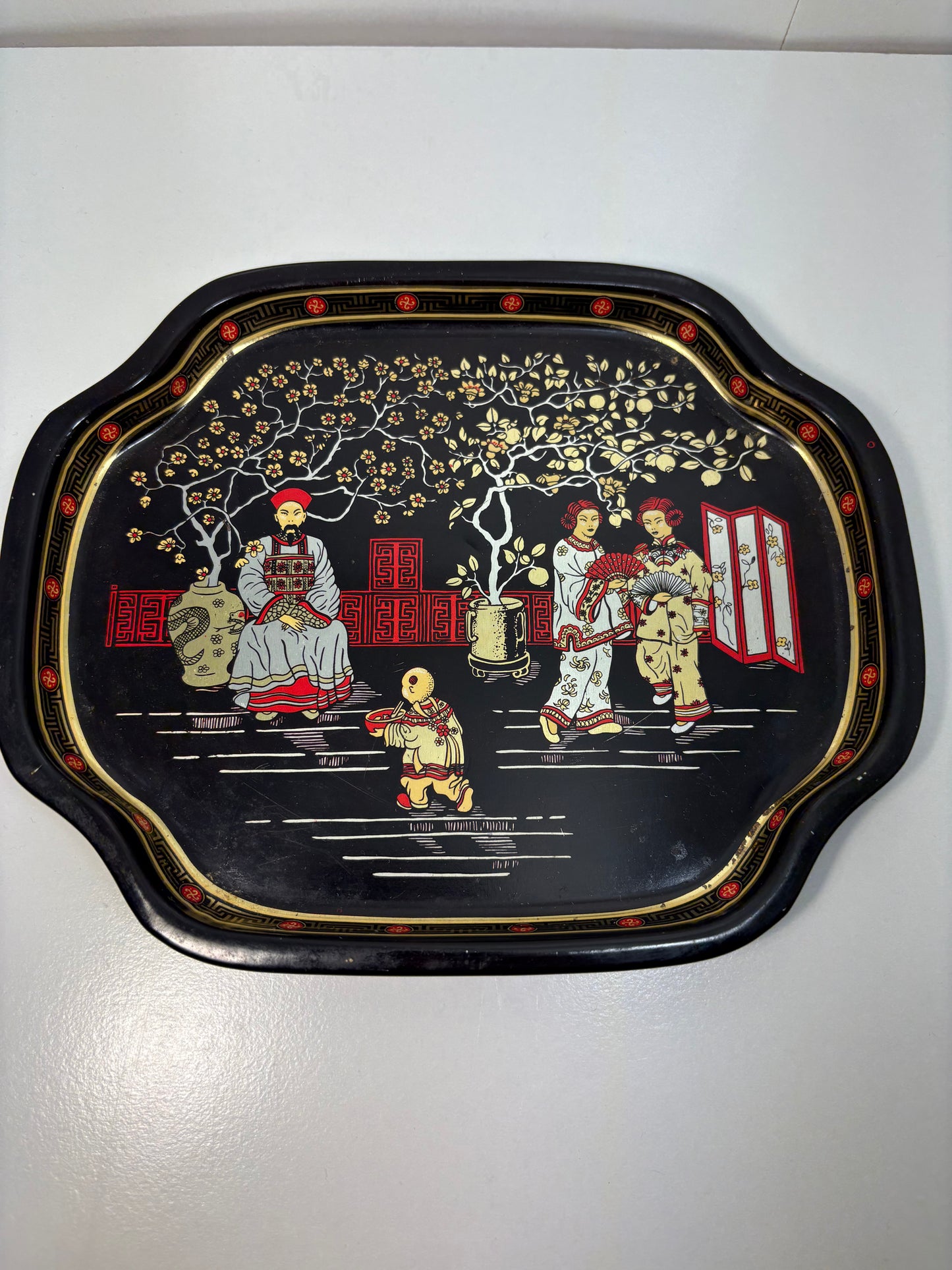 Lot of 4 Vintage Chinoiserie Garden Scene Black and Gold Metal Tole Tray
