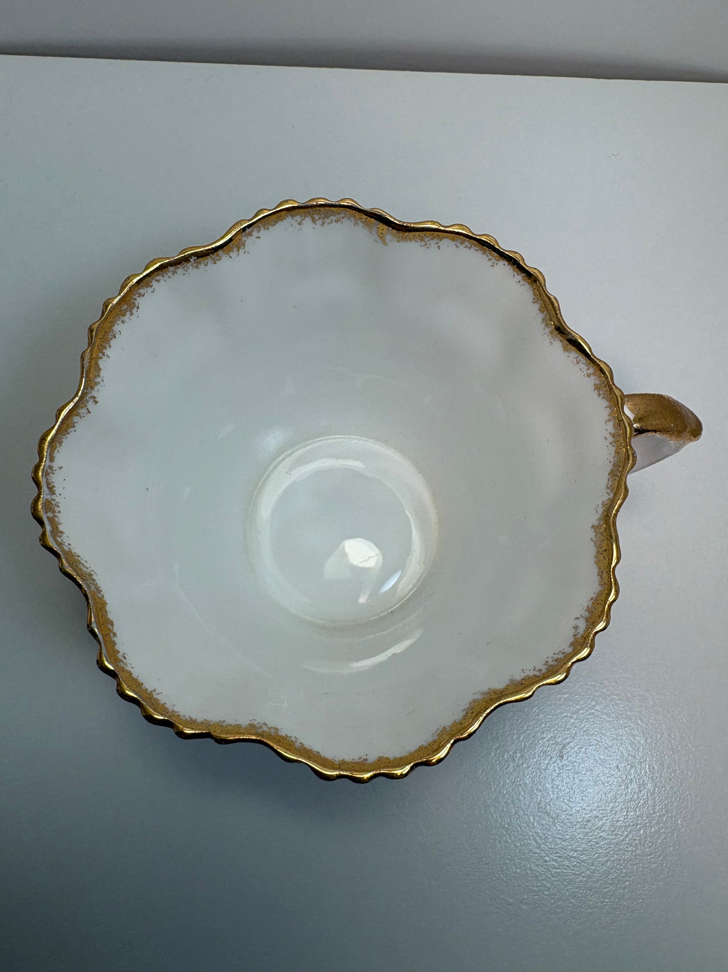 Vintage Salisbury Bone China Tea Cup and Saucer Set in the "Devonshire Violets" Pattern