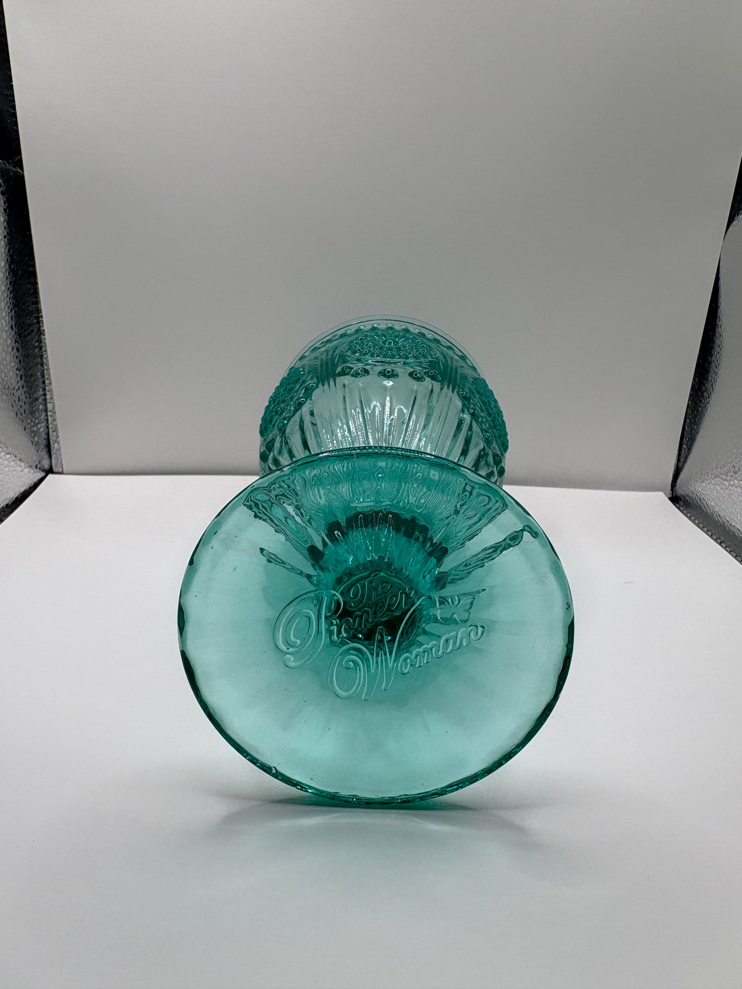 Pioneer Women Adeline 12 Ounce Footed Glass Goblet in Turquoise