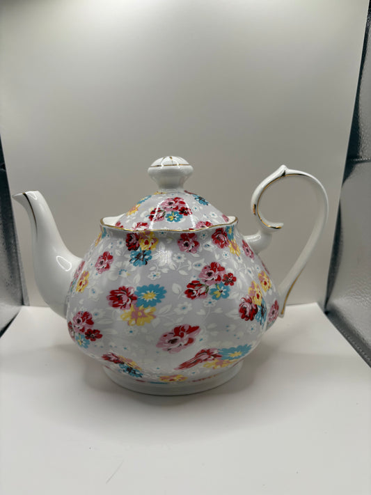 Gracie China Bone China Teapot with Floral Pattern