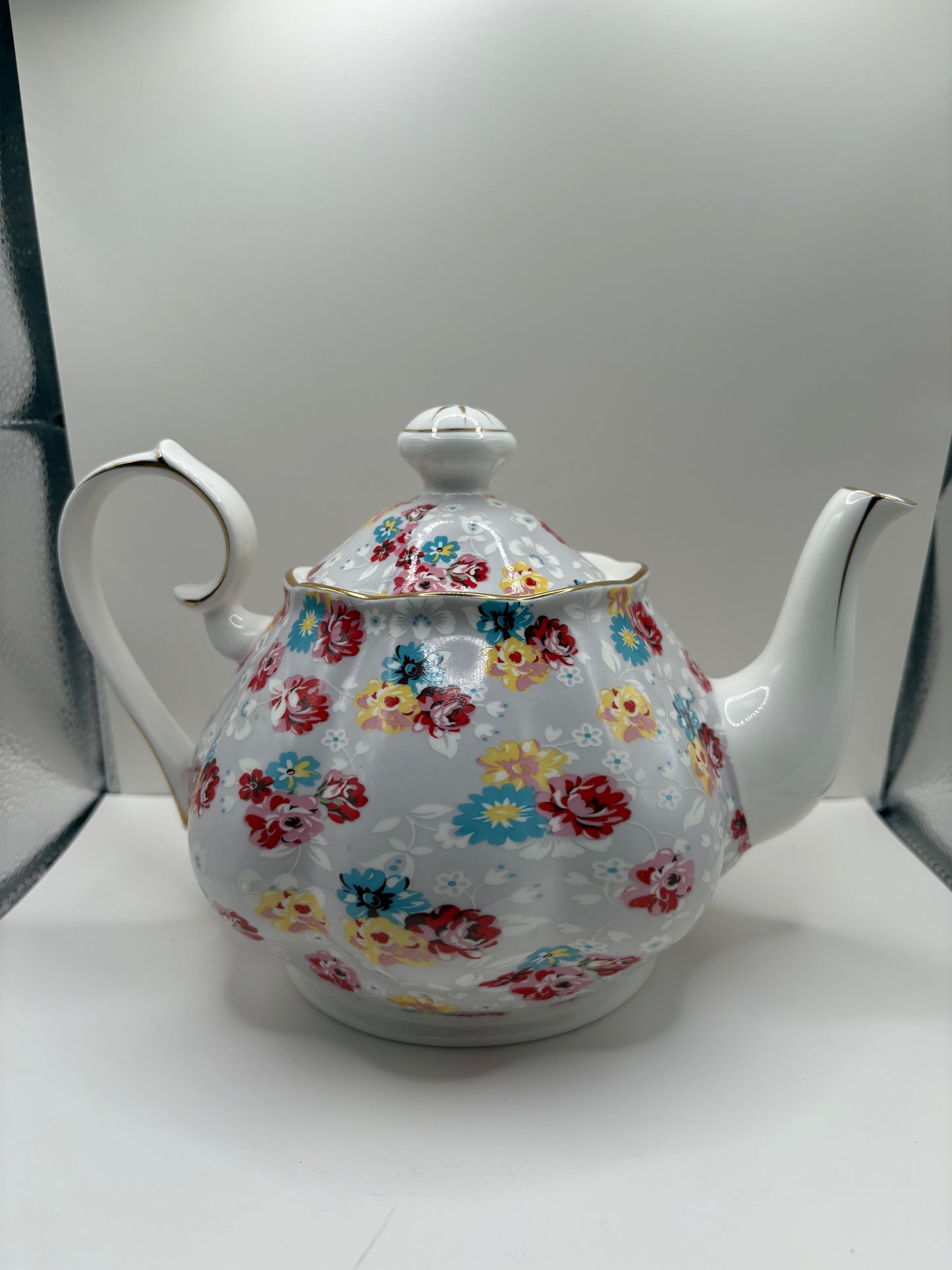 Gracie China Bone China Teapot with Floral Pattern