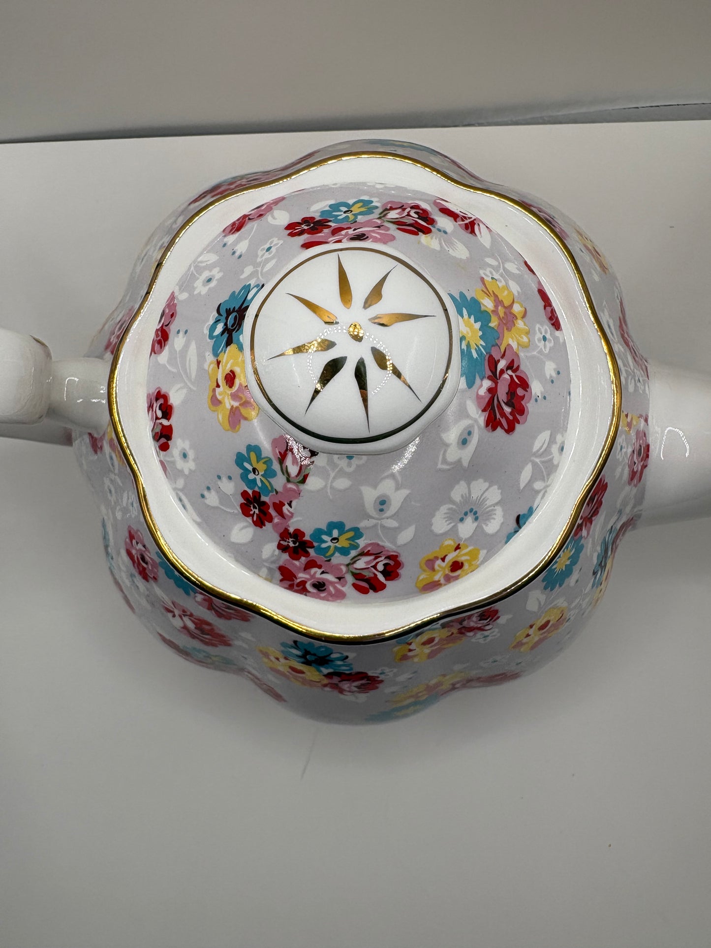 Gracie China Bone China Teapot with Floral Pattern