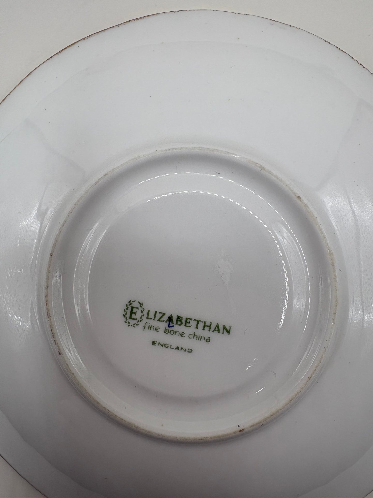 Vintage Elizabethan Fine Bone China Saucer in Hampshire Pattern