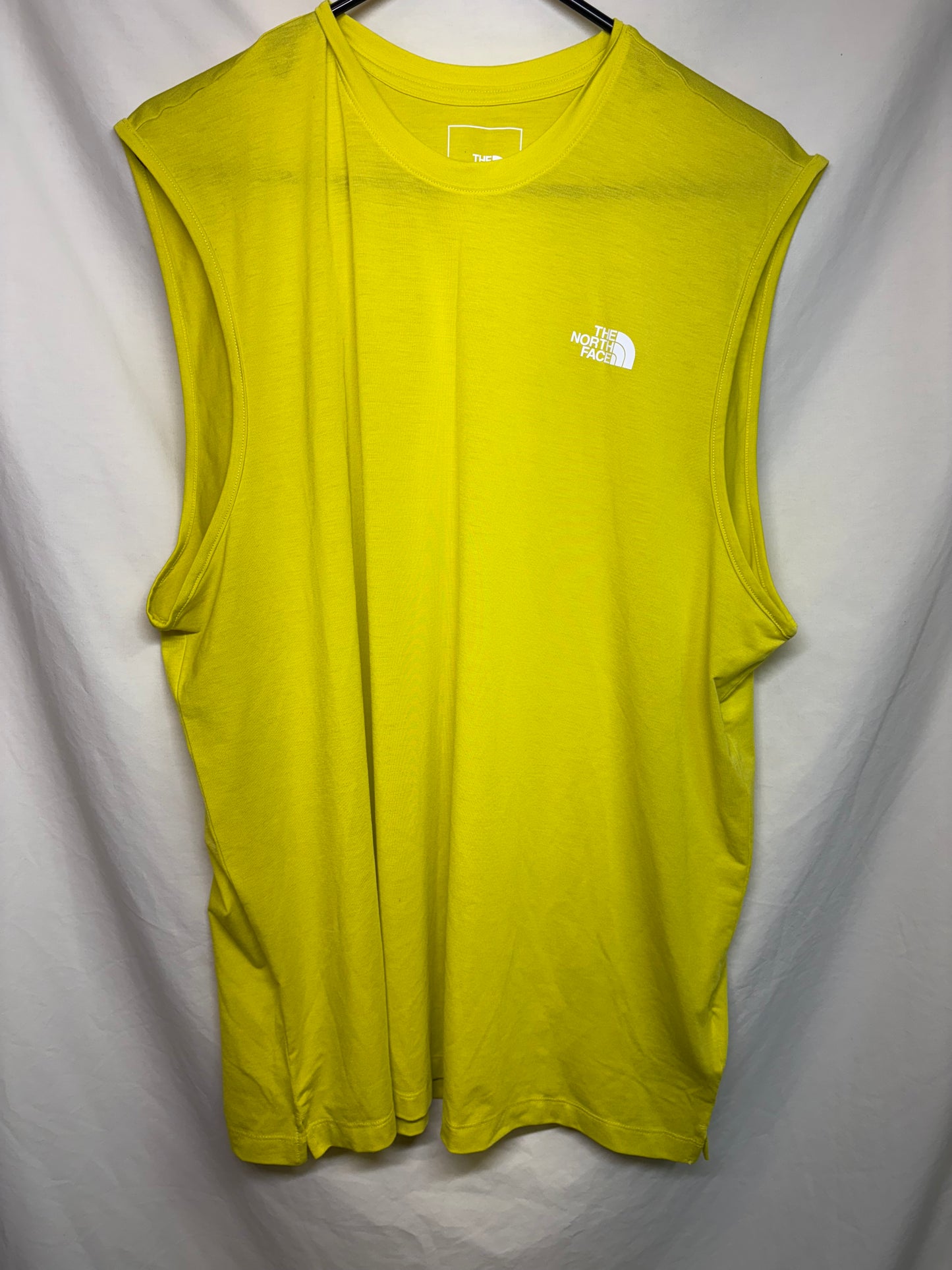 Men's The North Face Performance Wander Sleeveless Shirt