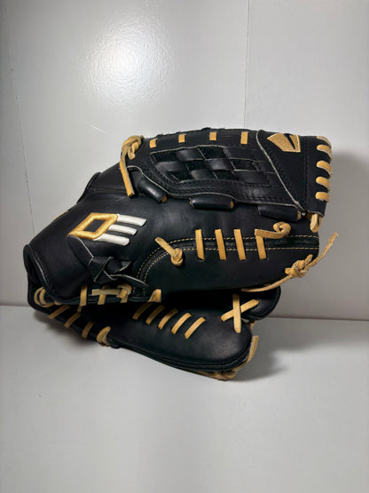 Nike Diamond Elite RHT Baseball Glove