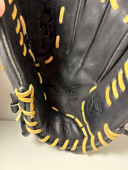 Nike Diamond Elite RHT Baseball Glove
