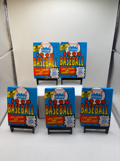 Lot of 5 Fleer 1990 Baseball Card Packs